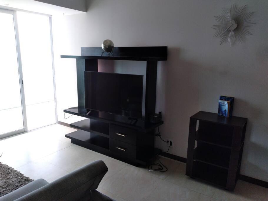 Beautiful 3 Bedroom, Fully Furnished, On The Beach Mazatlán Extérieur photo