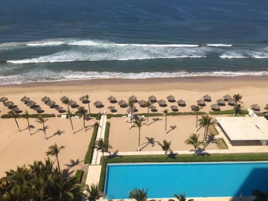 Beautiful 3 Bedroom, Fully Furnished, On The Beach Mazatlán Extérieur photo